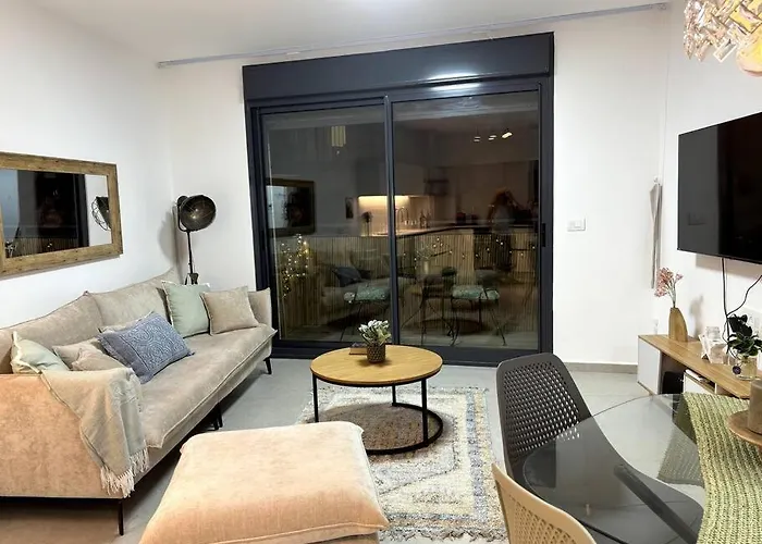 Agrippas Suite - Suzan